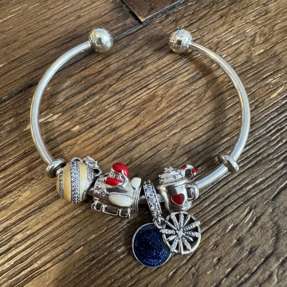 Pandora - Holiday Charm Bracelet - Picture 1 of 4